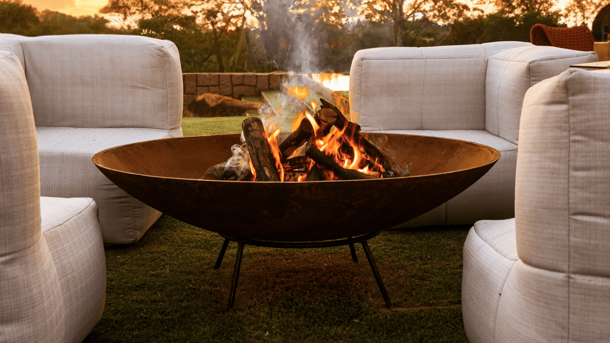 Tachos e Lareiras de Jardim: Aquecendo seu inverno - Eco Flame Garden