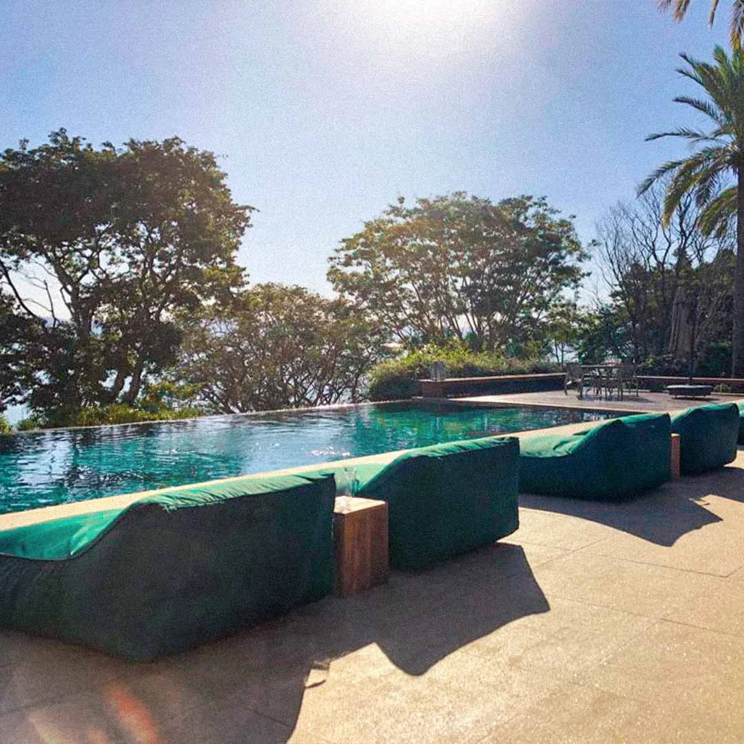 Compre 3 Espreguiçadeiras Duo de Jardim e Leve 4