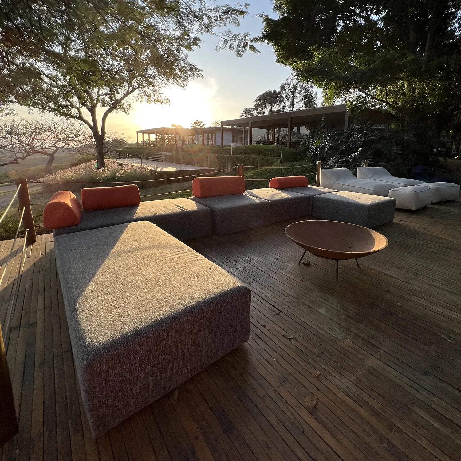 Encosto em L para Sofá Modular